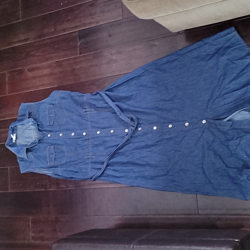 NWOT sleeveless denim dress